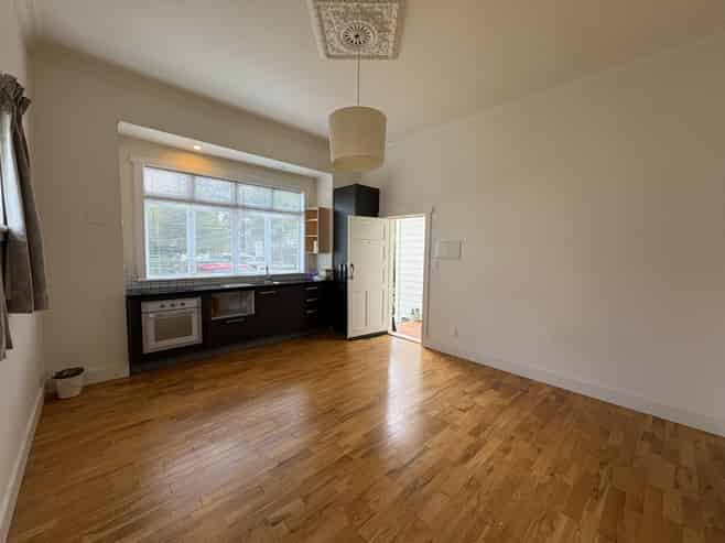 2/44 Wairiki Road, Mount Eden