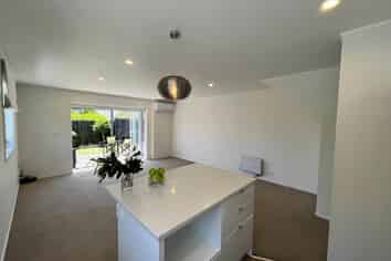 5B Arkley Avenue, Farm Cove