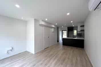 5/16 Reynella Drive, Massey