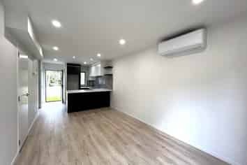 5/16 Reynella Drive, Massey