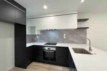 5/16 Reynella Drive, Massey