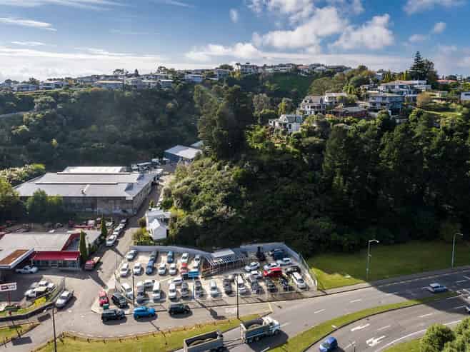 High Profile Yard for lease