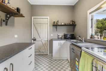 30 Apuka Street, Brooklyn