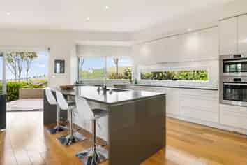 18 Old Barrow Heights, Huntsbury