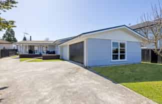 21 MacDonald Road, Glenview