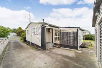 33 Seddon Street, Feilding