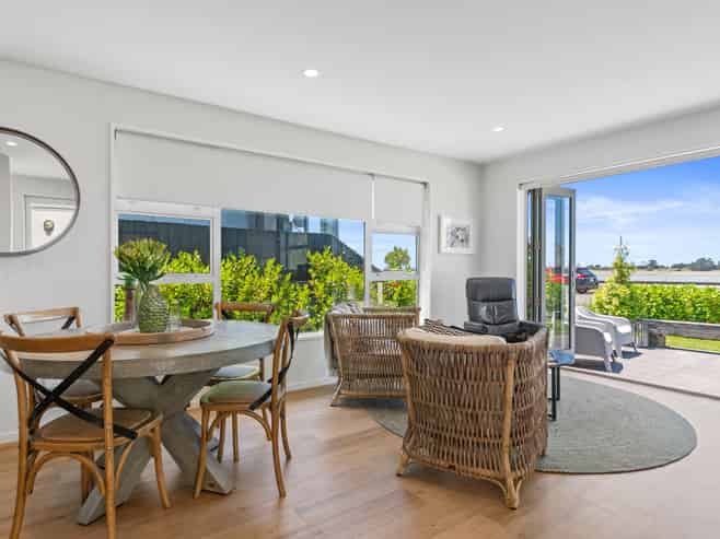 1/47 Beachville Road, Redcliffs