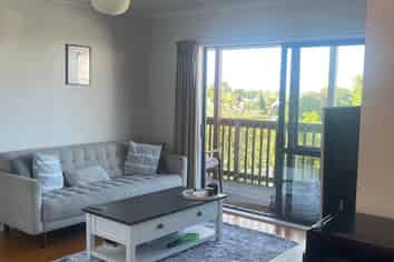 905 Sealey Street, Thames