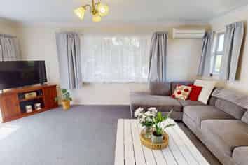 23 Featherston Street, Takaro