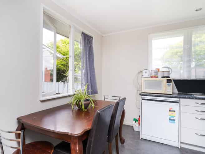 14 Otaki Place, Westbrook