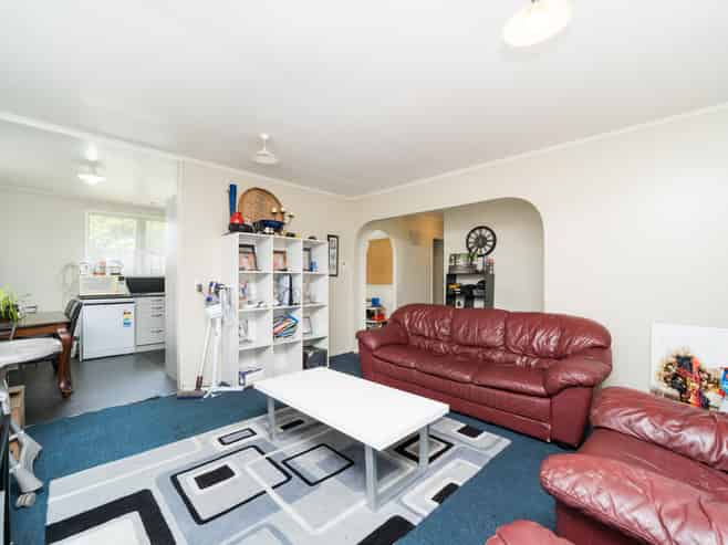 14 Otaki Place, Westbrook