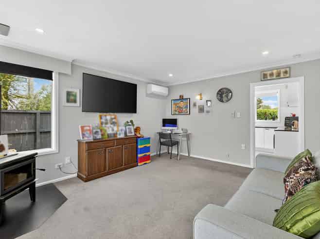 1 Quinns Road, Shirley