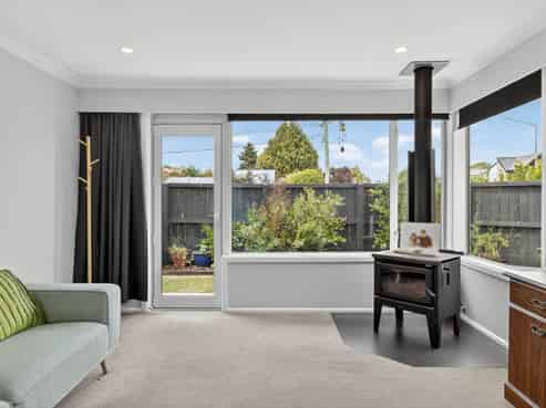 1 Quinns Road, Shirley