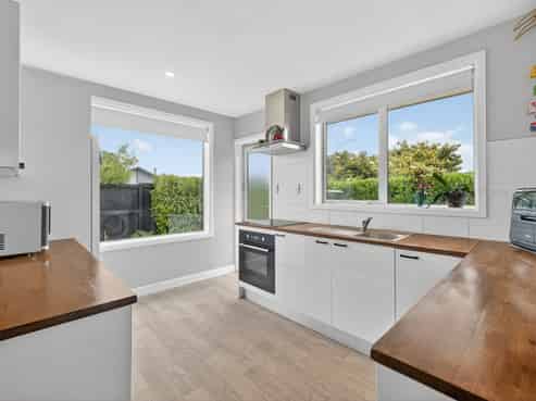 1 Quinns Road, Shirley