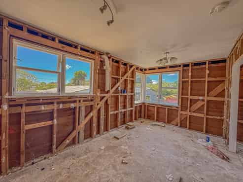 18 Sandra Avenue, Otara