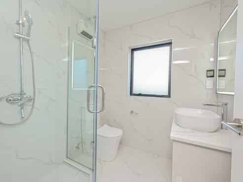 18A Sandra Avenue, Otara