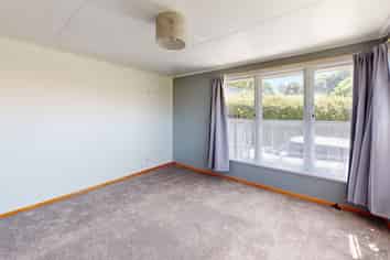 41 Ellesmere Crescent, Highbury