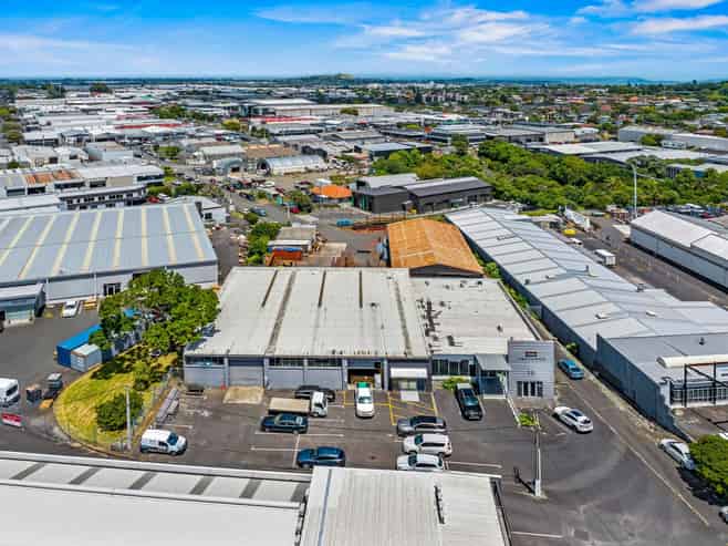 North Penrose - Industrial + Office