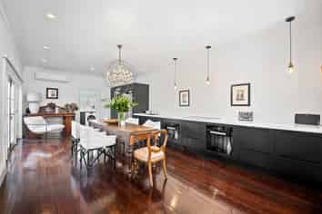 26 Cranmer Square, Christchurch Central