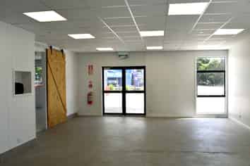 Prime Roadside Retail with Commercial Kitchen