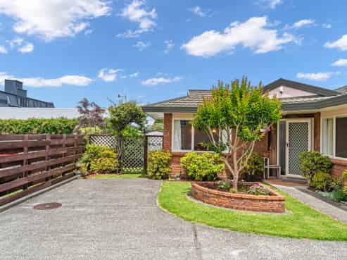 3/6 Lilian Street, Kamo