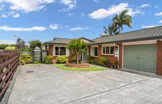 3/6 Lilian Street, Kamo