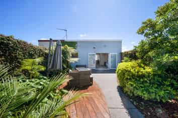 3/170 Great South Road, Drury