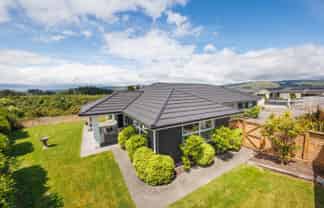 132 Johnstone Drive, Fitzherbert