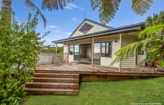 99 Main Road, Tairua
