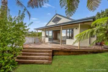 99 Main Road, Tairua