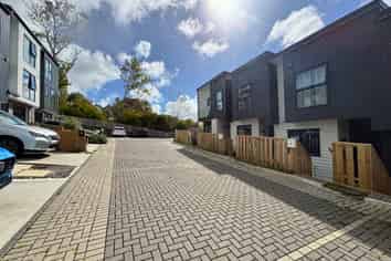 6 Impatiens Lane, Massey