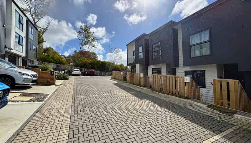 6 Impatiens Lane, Massey