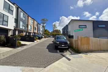 6 Impatiens Lane, Massey