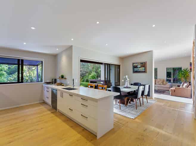 154 Ngarara Road, Waikanae