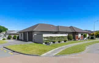 17 Magnolia Drive, Springlands