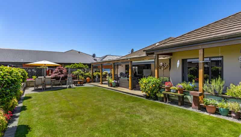 17 Magnolia Drive, Springlands