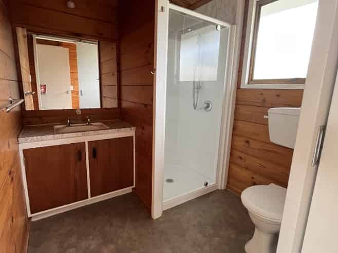 1/8 Charles Crescent, Rainbow Point