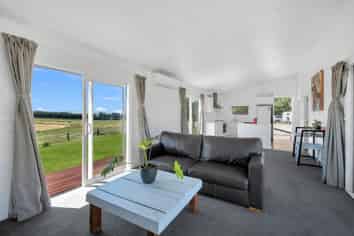 95 McLeods Road, Sefton