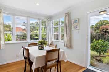 10 Benghazi Road, Panmure