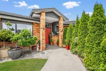 15 Kawari Drive, Pegasus