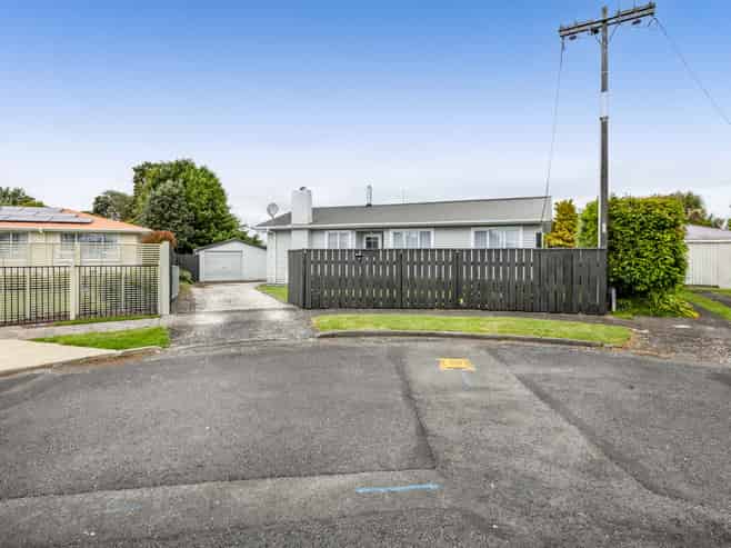 37 Antonio Street, Stratford