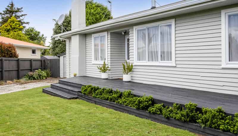 37 Antonio Street, Stratford