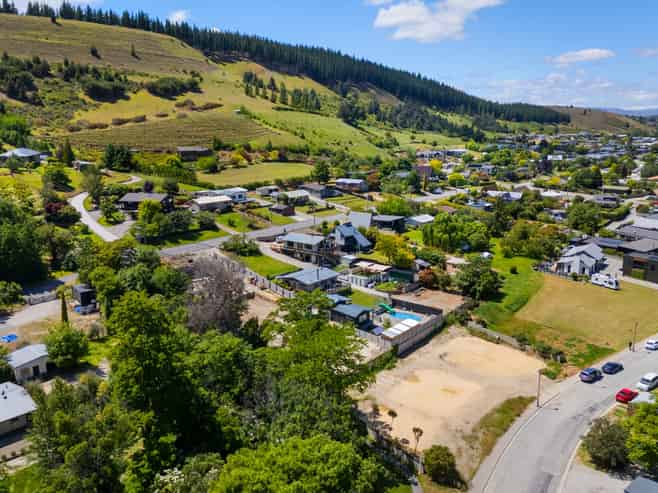 Lot 1-5, 5 Holloway Street, Clyde