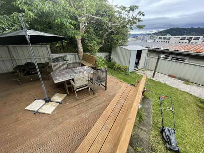 359B  The Terrace , Te Aro