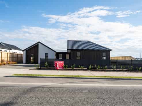 8 Paton Road, Richmond