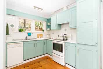 287 Ohiro Road, Brooklyn