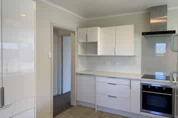 90 Matipo Road, Te Atatu Peninsula