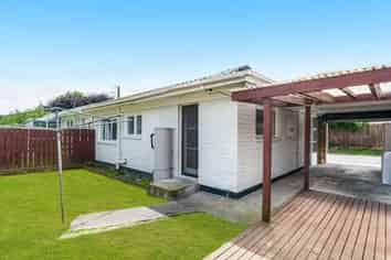 2/6 King Street, Papatoetoe