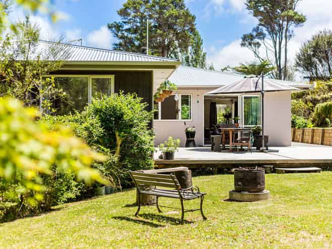 79A Horoeka Street, STOKES VALLEY