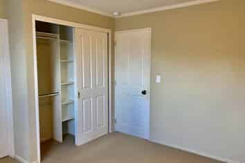 Downstair/43A Richard Farrell Avenue, Remuera